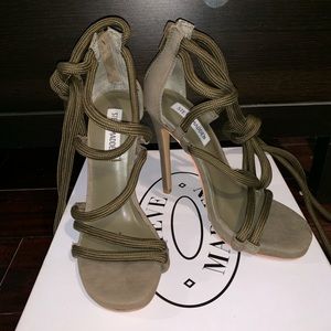 Brand New Olive Green Steve Madden Wrap heels